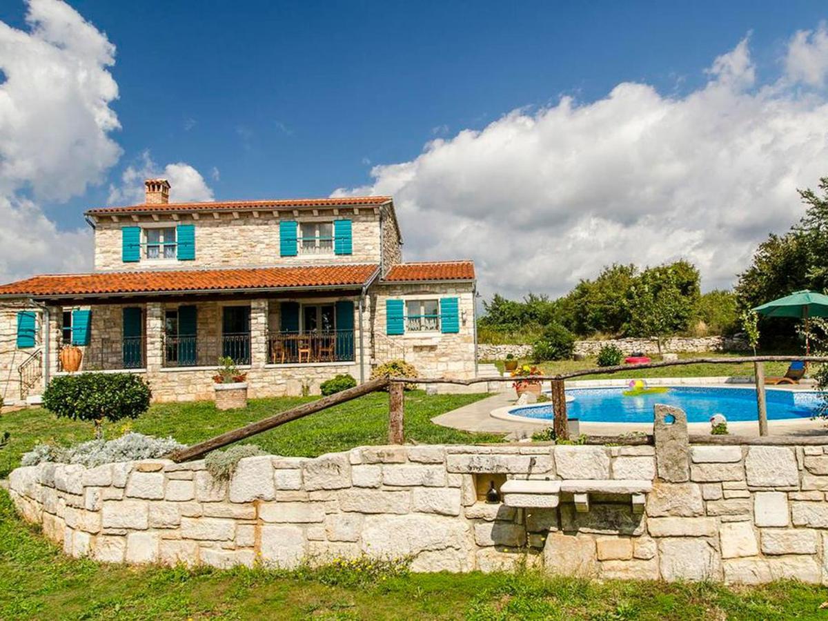 Villa Slivari Žminj Exterior foto